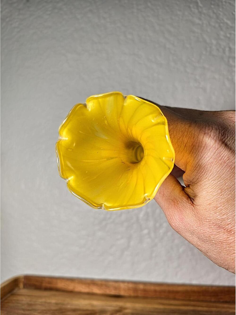 Vintage Hand-Blown Yellow Swirl Art Glass Bud Vase Ruffled Rim - Picture 2 of 5
